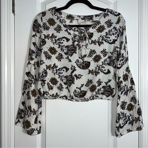 La Hearts White Bell Sleeve Crop Blouse